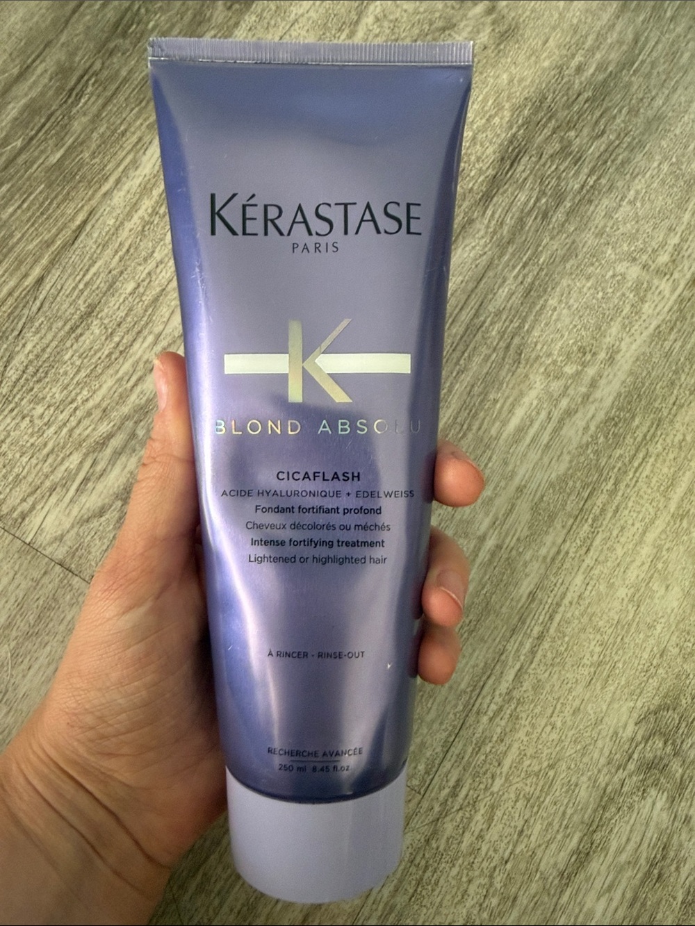 Kérastase Blond Absolu Cicaflash - Lavender Purple Hair Treatment sealed